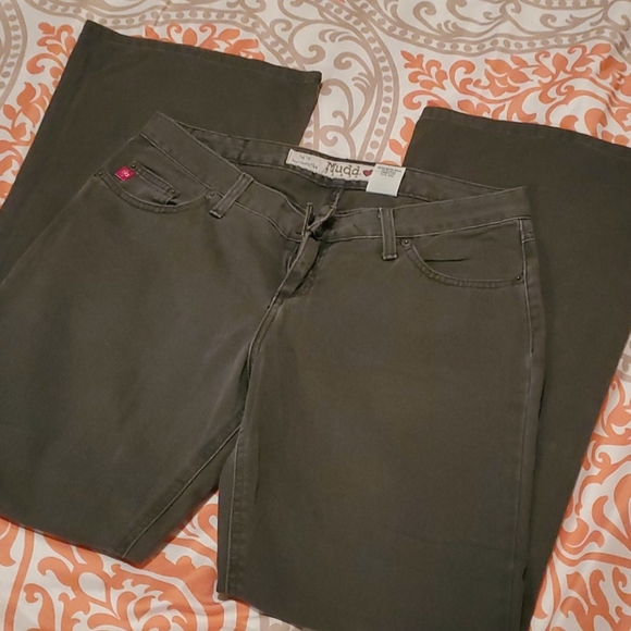 Jeans - Picture 2 of 3